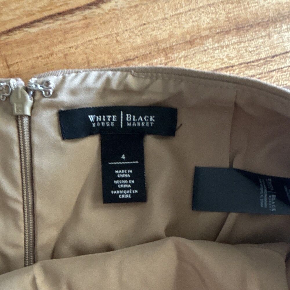 White House Black Market Beige Grommet Pencil Knee Skirt Lined Twill Size 4 - Picture 5 of 8